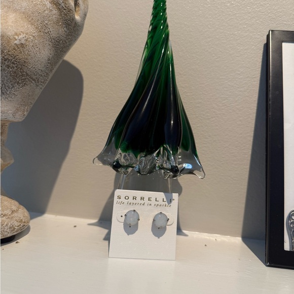 Sorrelli White Opal Earrings - Picture 4 of 4